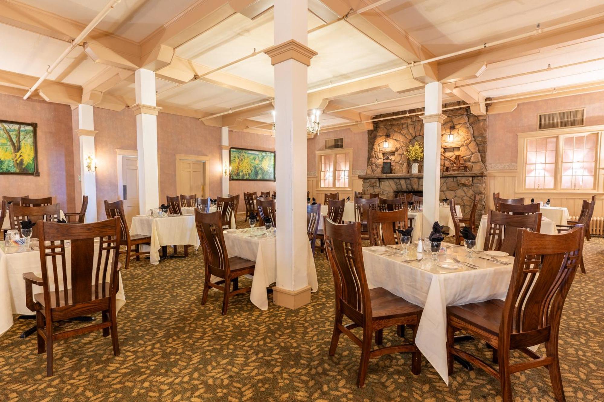 Hotel Historic Summit